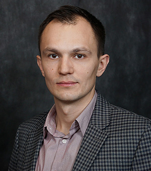 Эксперт